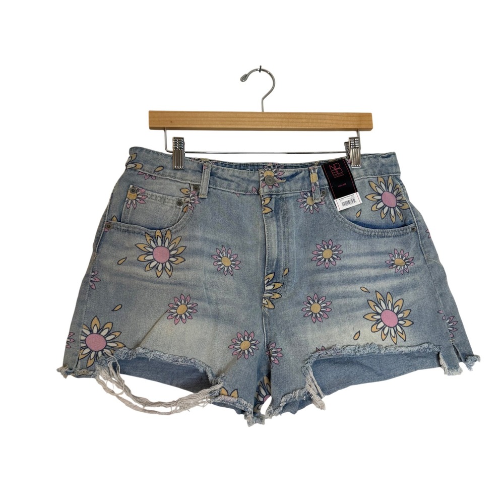 No Boundaries Women's High Rise Destructed Daisy Floral Denim Shorts Size 15